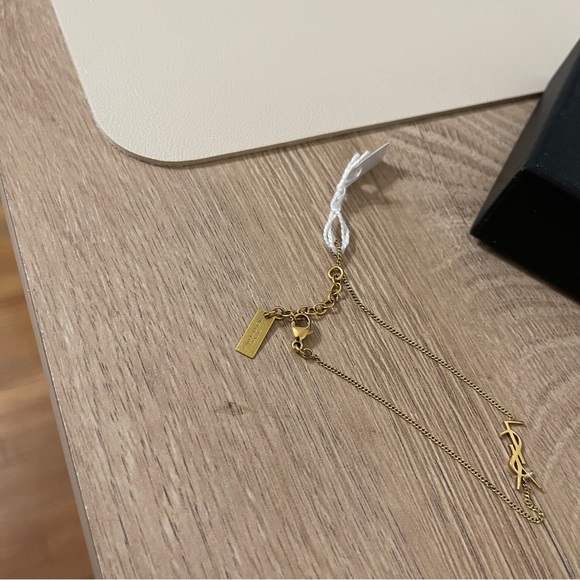 Saint Laurent
Opyum Charm Bracelet In Gold Brass - Picture 4 of 7